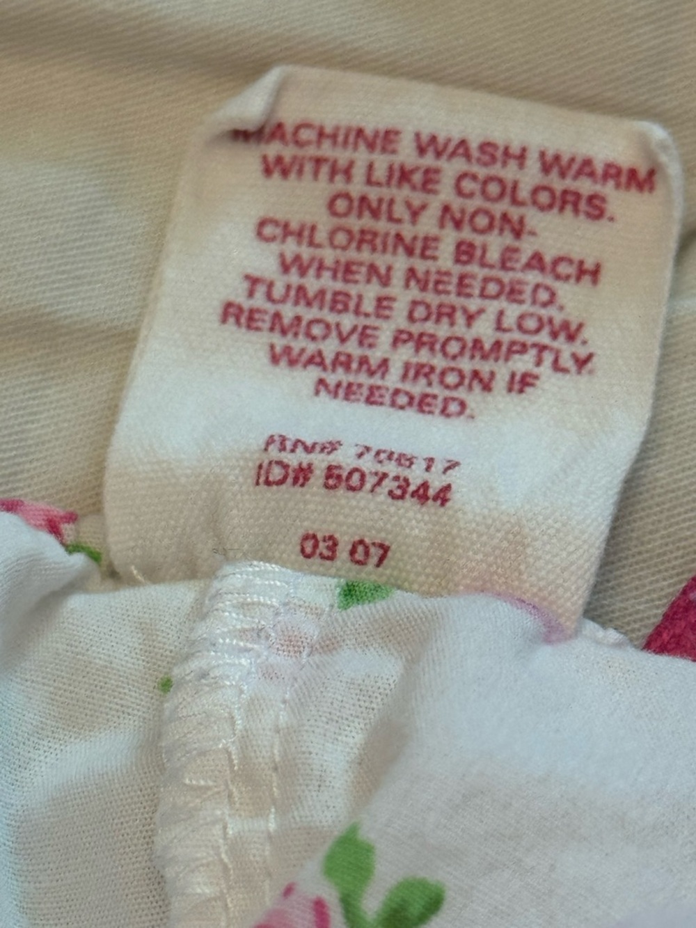 VS PINK VINTAGE Y2K SET FLORAL LOVE BOOTY SHORTS & LACE TRIM CAMI TANK TOP NWOT - Picture 11 of 13